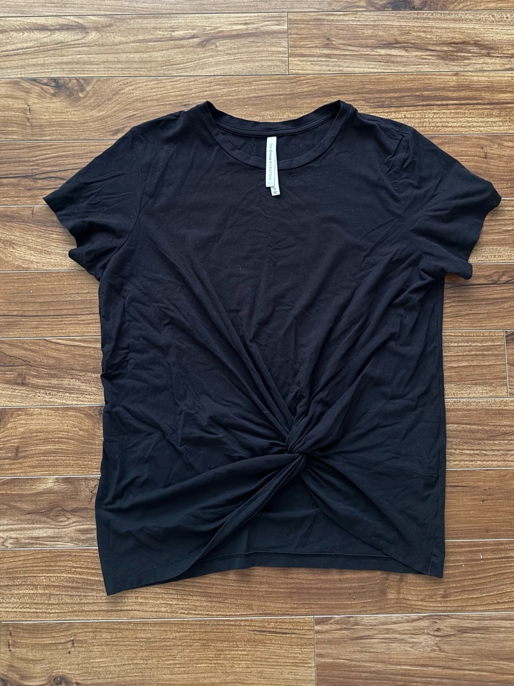The Group Babaton Black Knot-Front Tee